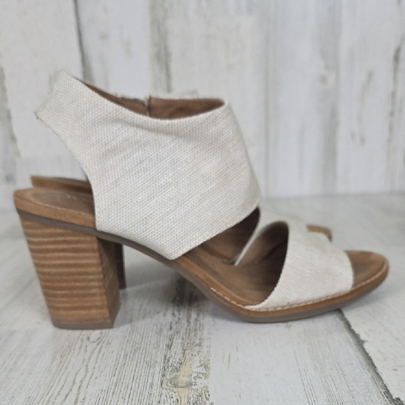 Toms Cream Woodtone Block Heel Zipup Open Toe Sandals Size 8.5 - Picture 4 of 13